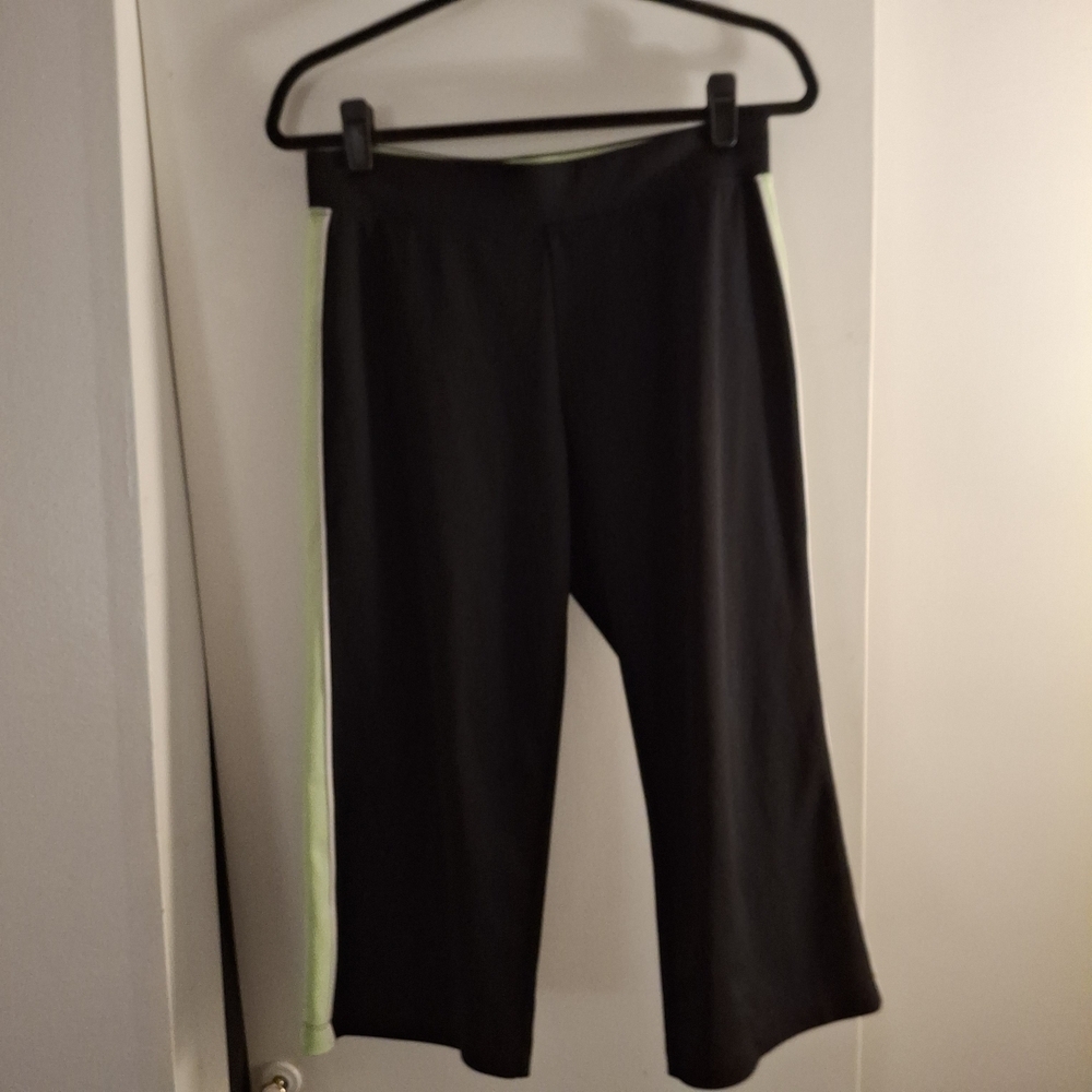 SB Active Black and Green Women's Cropped Track Pants